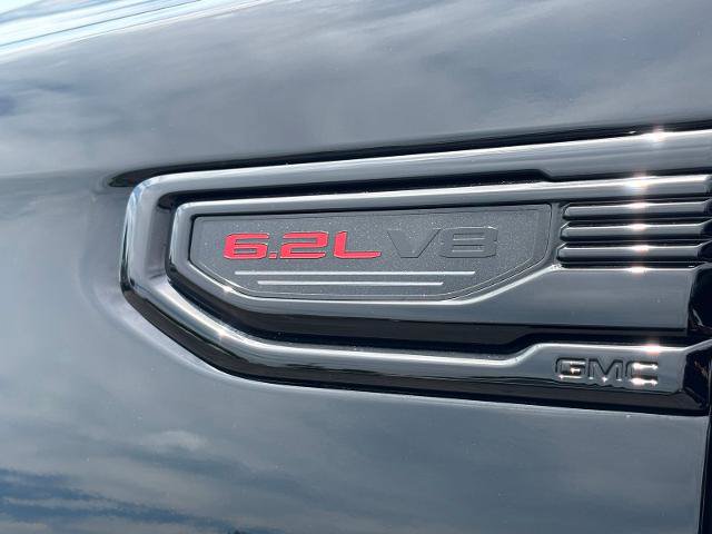 Used 2026 GMC Sierra 1500 AT4X w/ LPO, Black Badging Package AWD/4WD image 13