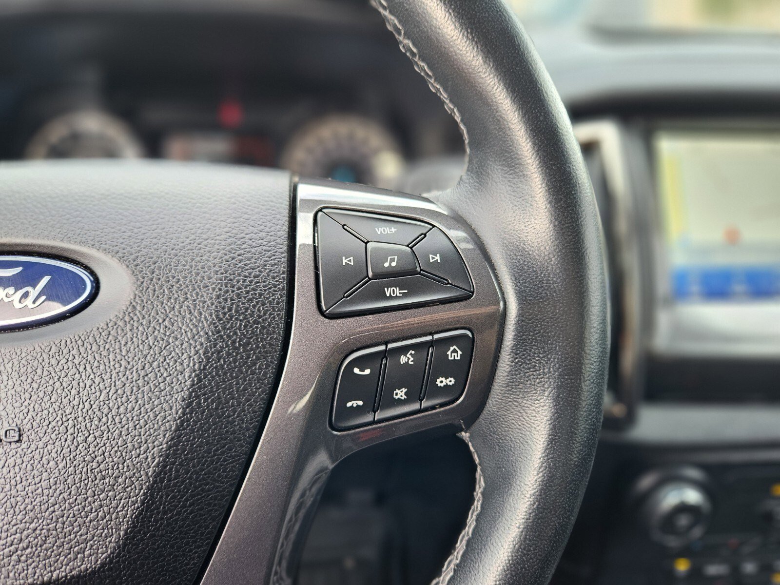 Certified 2023 Ford Ranger Lariat w/ FX4 Off-Road Package image 28