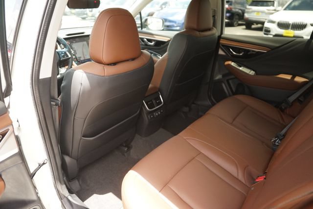 Used 2021 Subaru Outback Touring w/ Popular Package #2 AWD/4WD image 12