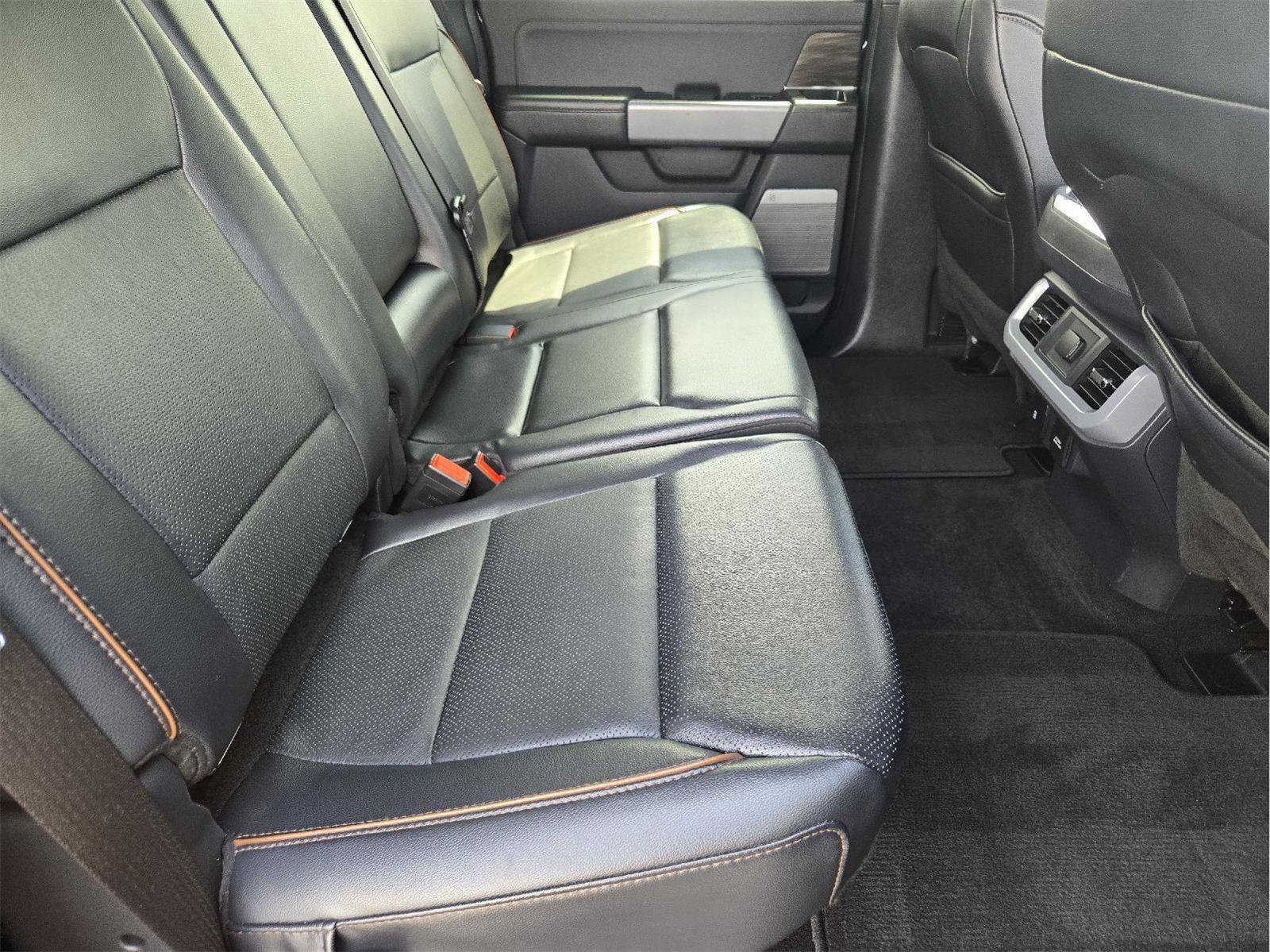 Certified 2024 Ford F150 Lariat AWD/4WD image 38