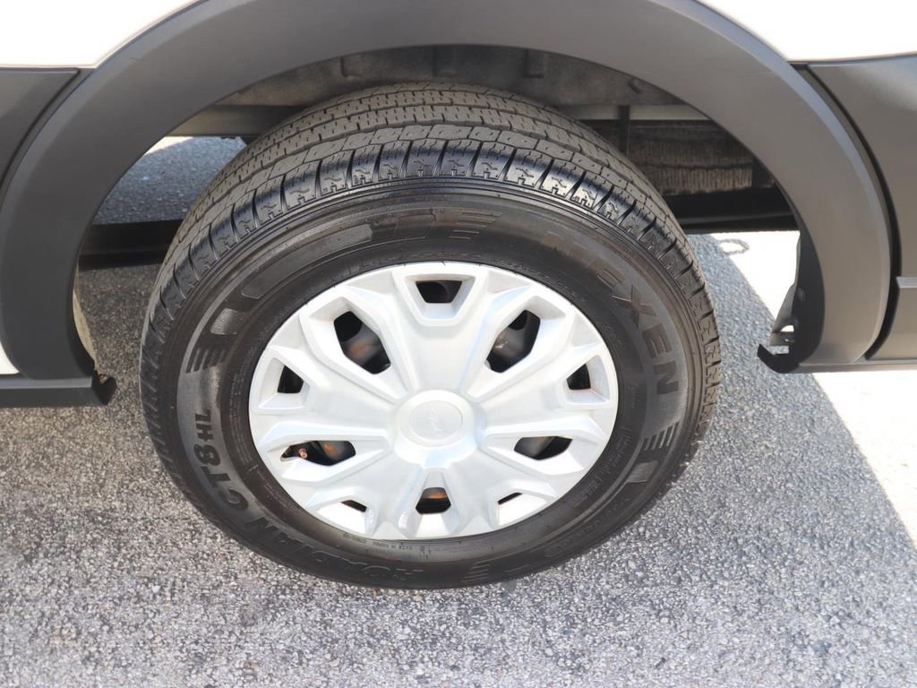 Certified 2022 Ford Transit 350 XLT image 25