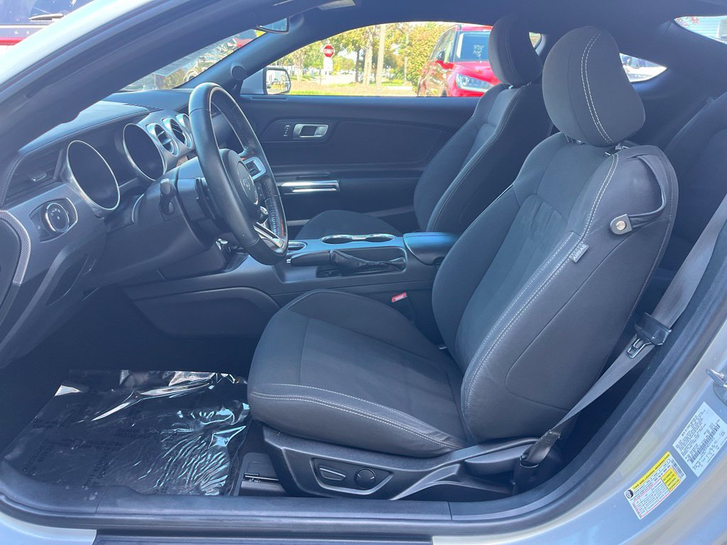 Certified 2019 Ford Mustang Coupe RWD image 17