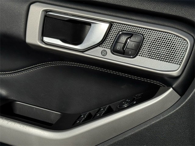 Certified 2021 Ford Explorer Limited w/ Equipment Group 301A image 27