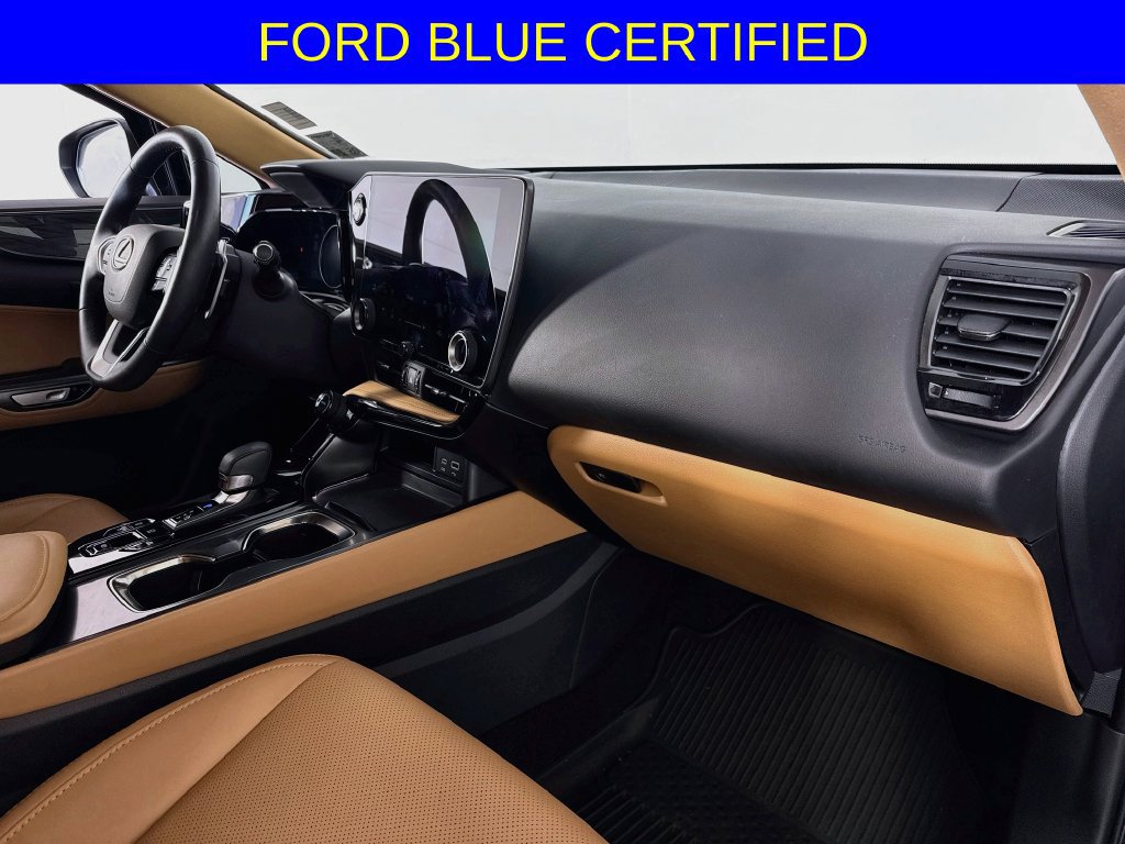 Used 2025 Lexus NX 350h AWD w/ Accessory Package (2T) image 33