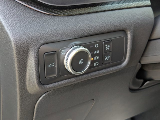 Certified 2022 Ford Explorer ST-Line w/ Class IV Trailer Tow Package image 19