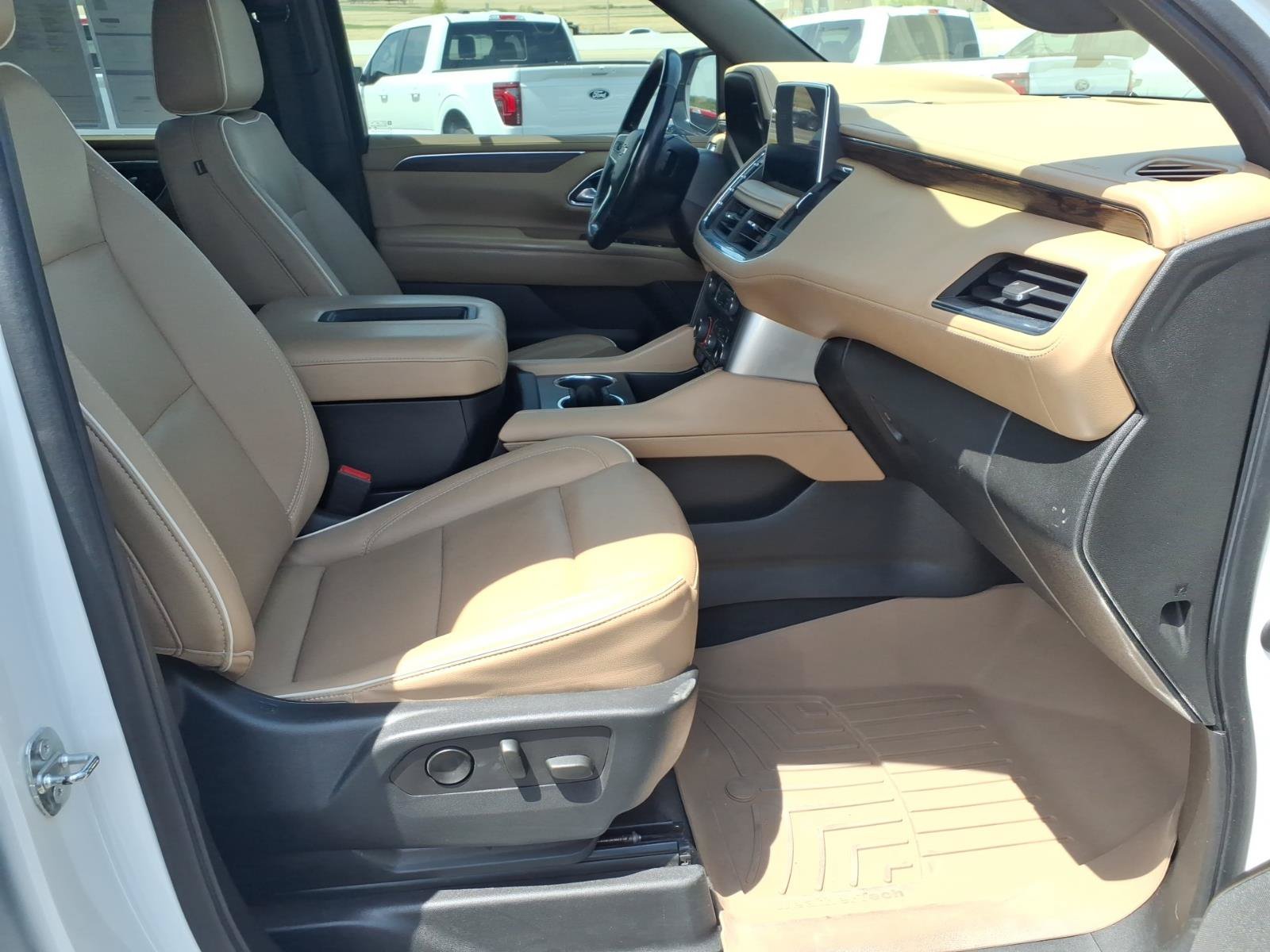 Used 2022 Chevrolet Tahoe Premier w/ Texas Edition RWD image 13