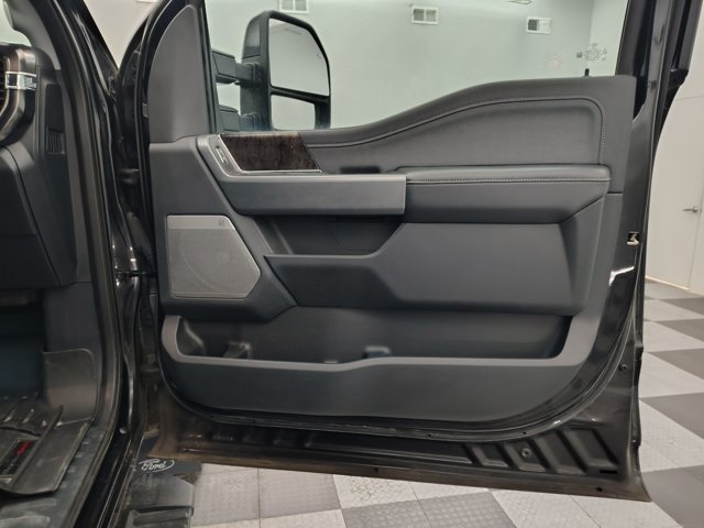 Certified 2023 Ford F250 Lariat w/ Lariat Ultimate Package AWD/4WD image 14
