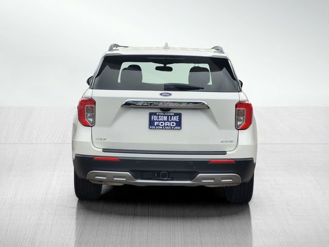Certified 2023 Ford Explorer XLT w/ Equipment Group 202A AWD/4WD image 5