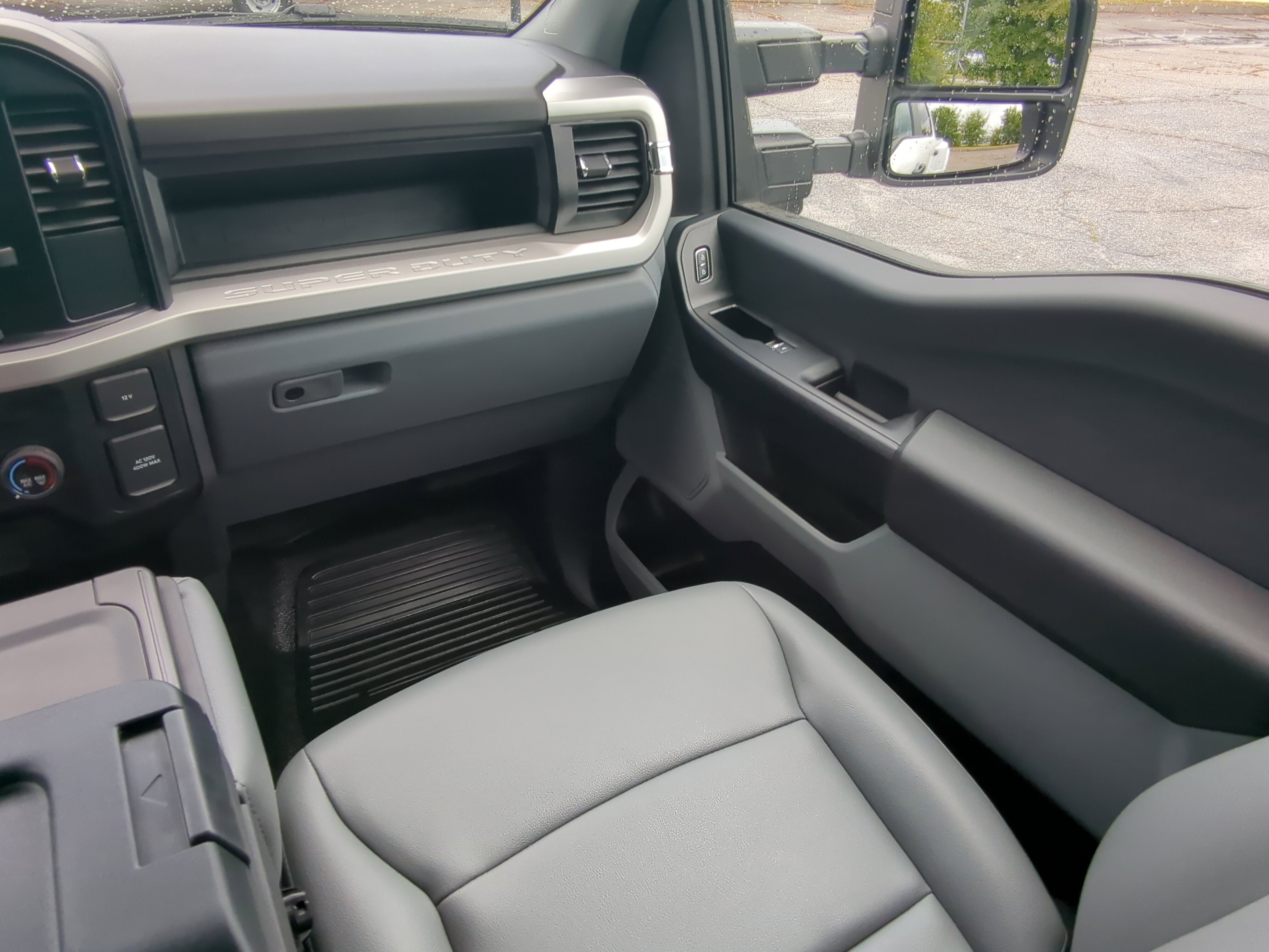 Certified 2025 Ford F350 XL w/ 360-Degree Camera Package AWD/4WD image 15