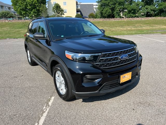 Certified 2022 Ford Explorer XLT AWD/4WD image 2