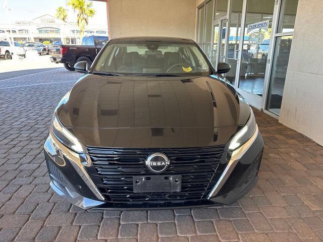 Used 2024 Nissan Altima 2.5 SV FWD image 7