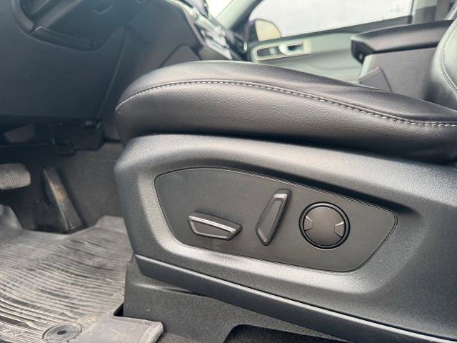 Certified 2023 Ford Explorer XLT w/ Equipment Group 202A image 19