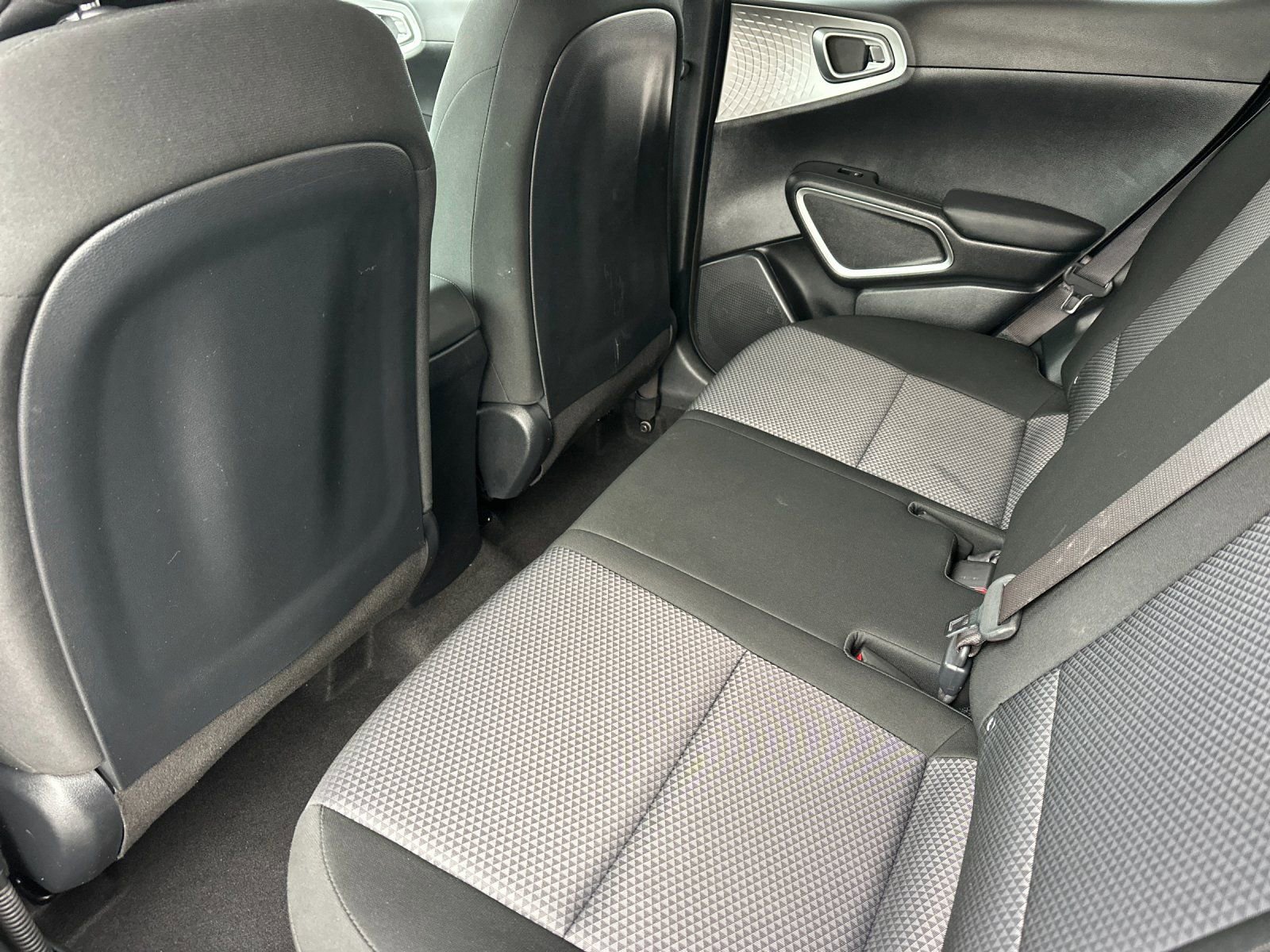 Used 2024 Kia Soul LX w/ Option Group 015 image 11