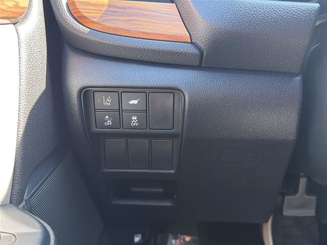 Used 2022 Honda CR-V Touring image 25
