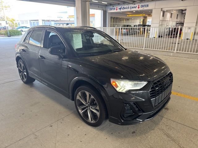 Used 2022 Audi Q3 2.0T Premium Plus image 4