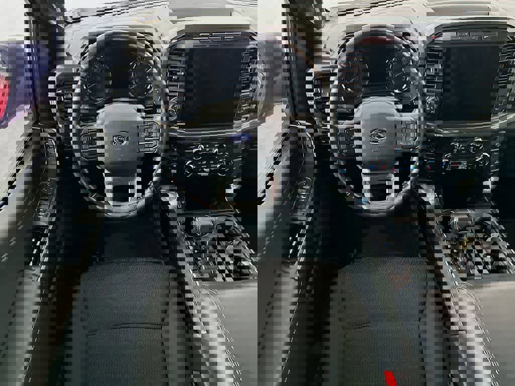 Certified 2022 Ford F150 XLT w/ Equipment Group 302A High image 13