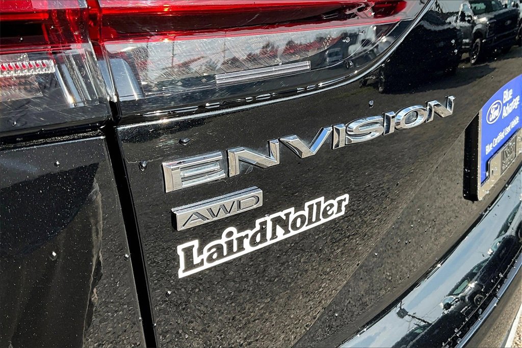 Used 2023 Buick Envision Essence image 10