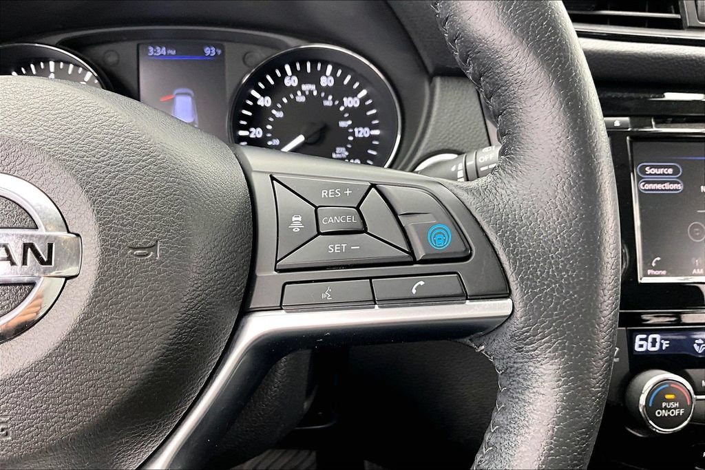 Used 2020 Nissan Rogue SV w/ Premium Package AWD/4WD image 19