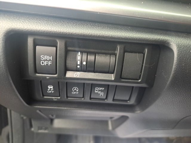 Used 2023 Subaru Crosstrek 2.5i Limited image 15