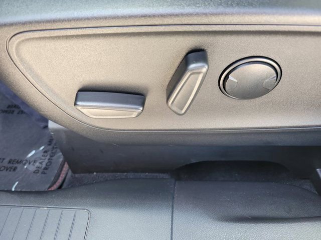 Certified 2023 Ford Escape ST-Line Elite w/ Premium Technology Package image 23