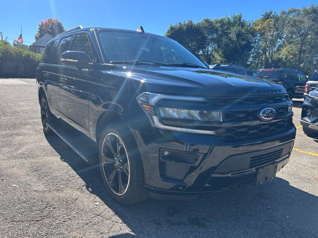 Certified 2023 Ford Expedition Limited AWD/4WD image 10