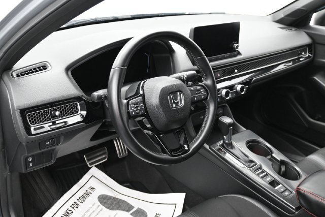 Used 2023 Honda Civic Sport image 15