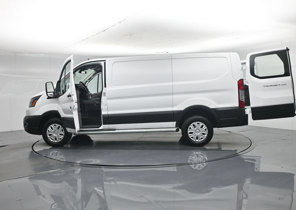 Certified 2025 Ford Transit 250 Low Roof w/ Exterior Upgrade Package RWD image 35