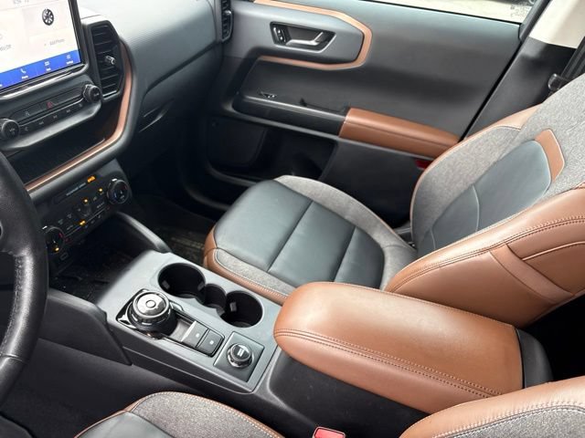 Certified 2023 Ford Bronco Sport Outer Banks w/ Tech Package AWD/4WD image 13