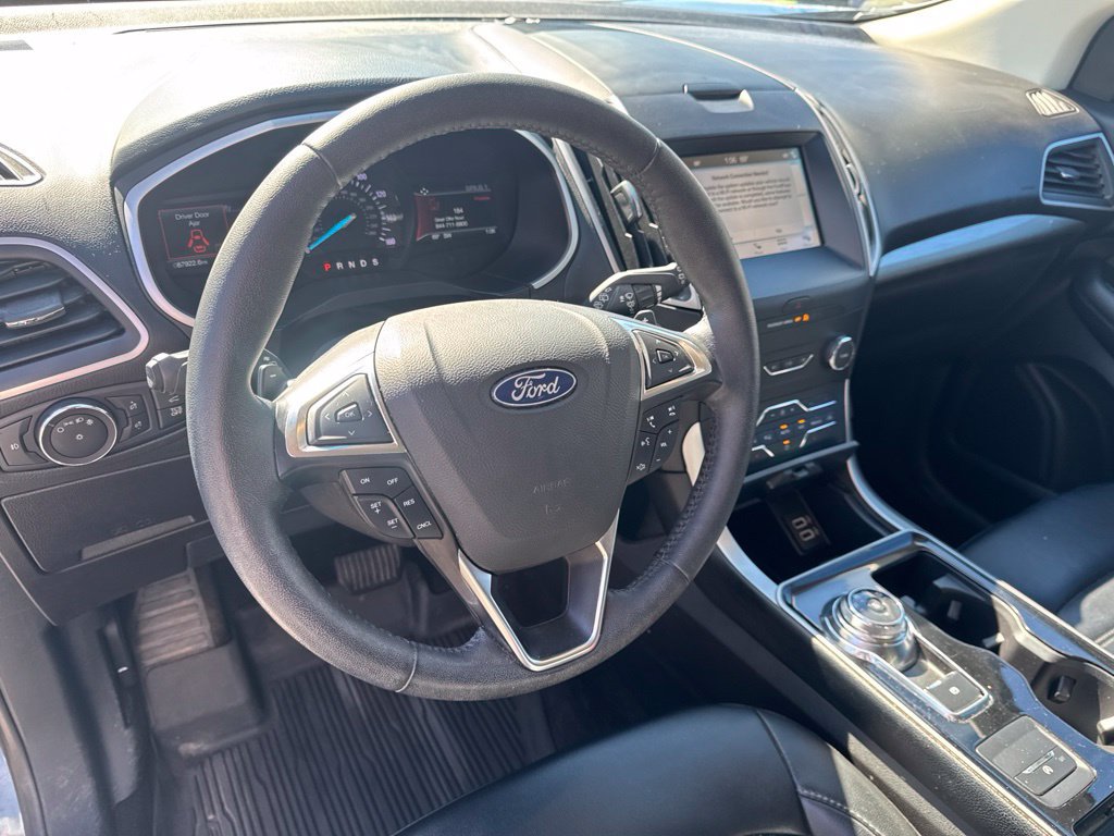 Certified 2019 Ford Edge SEL w/ Equipment Group 201A AWD/4WD image 16