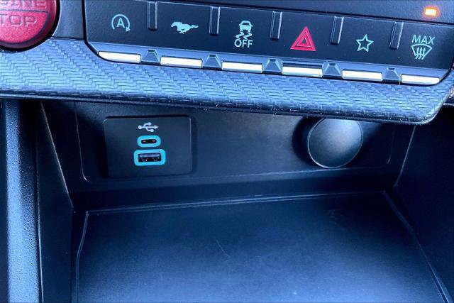 Certified 2025 Ford Mustang Coupe image 38