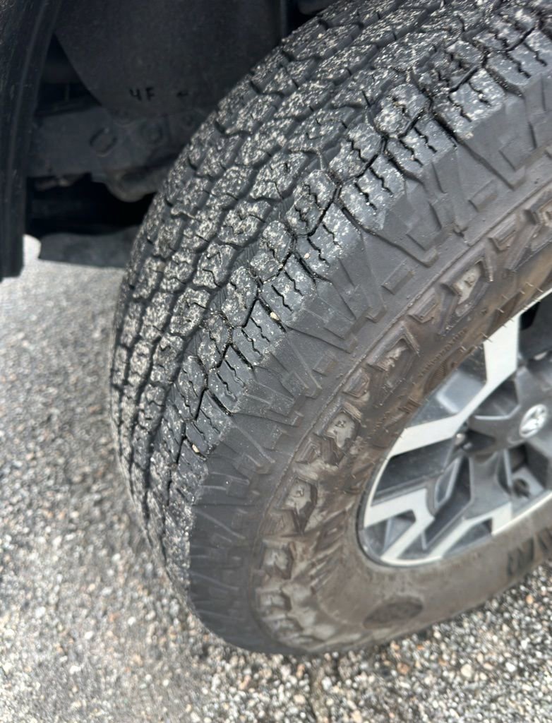 Used 2023 Toyota Tacoma TRD Off-Road image 12