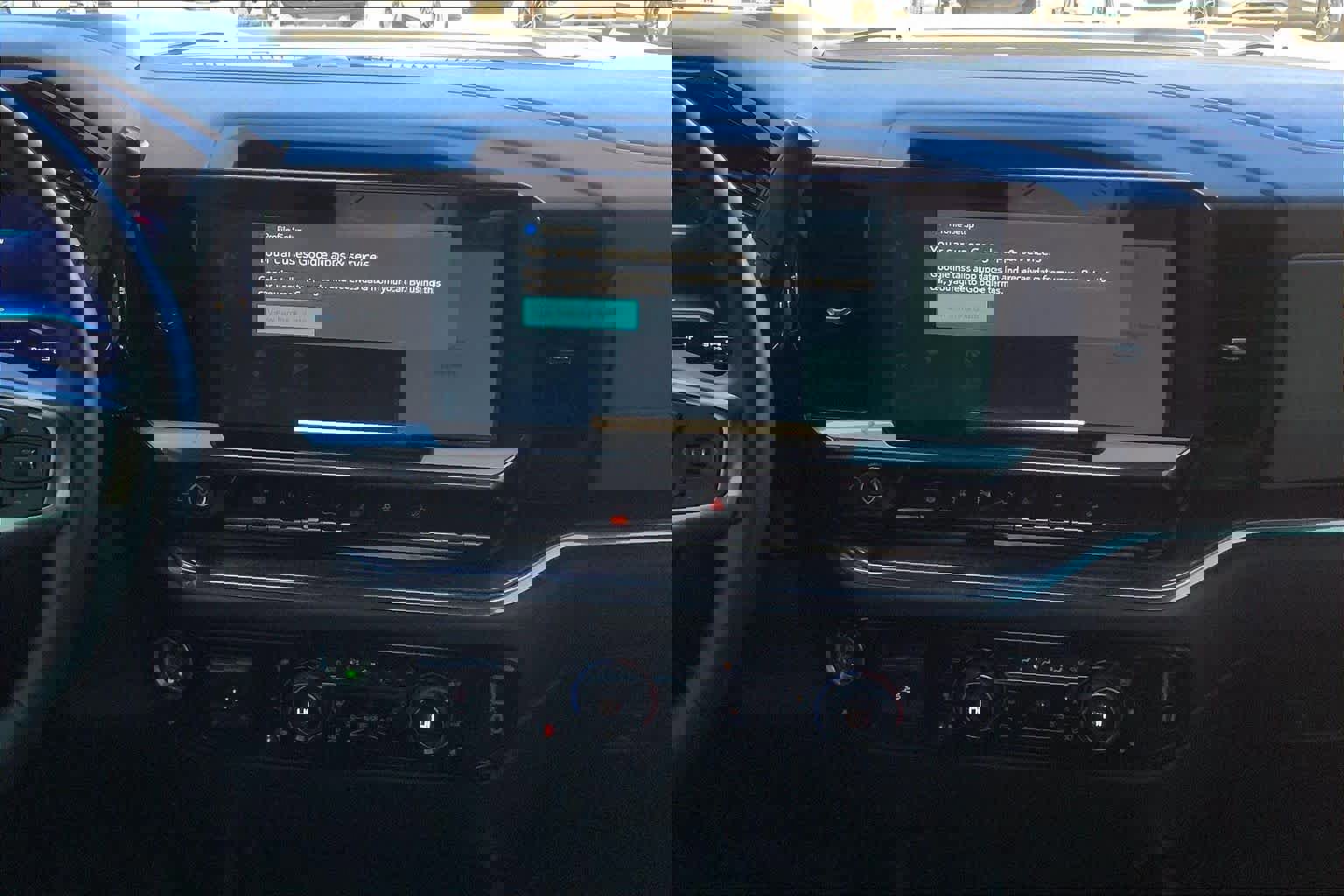 Used 2025 Chevrolet Silverado 3500 LTZ w/ LTZ Premium Package image 9