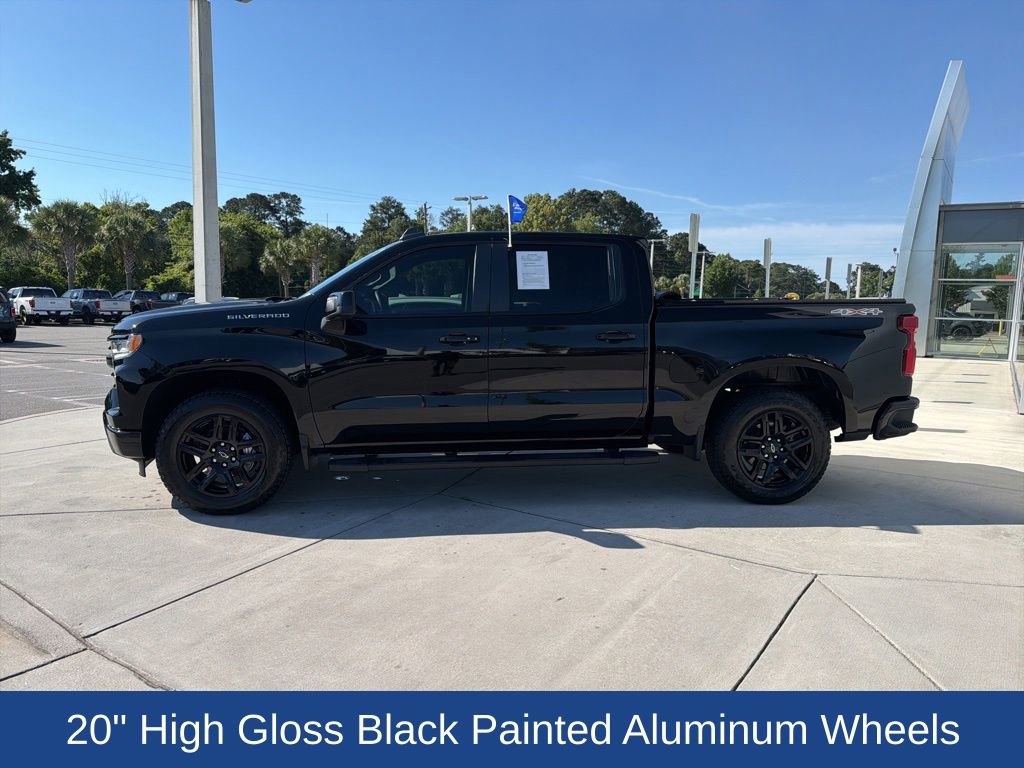 Used 2024 Chevrolet Silverado 1500 RST w/ Convenience Package II AWD/4WD image 4