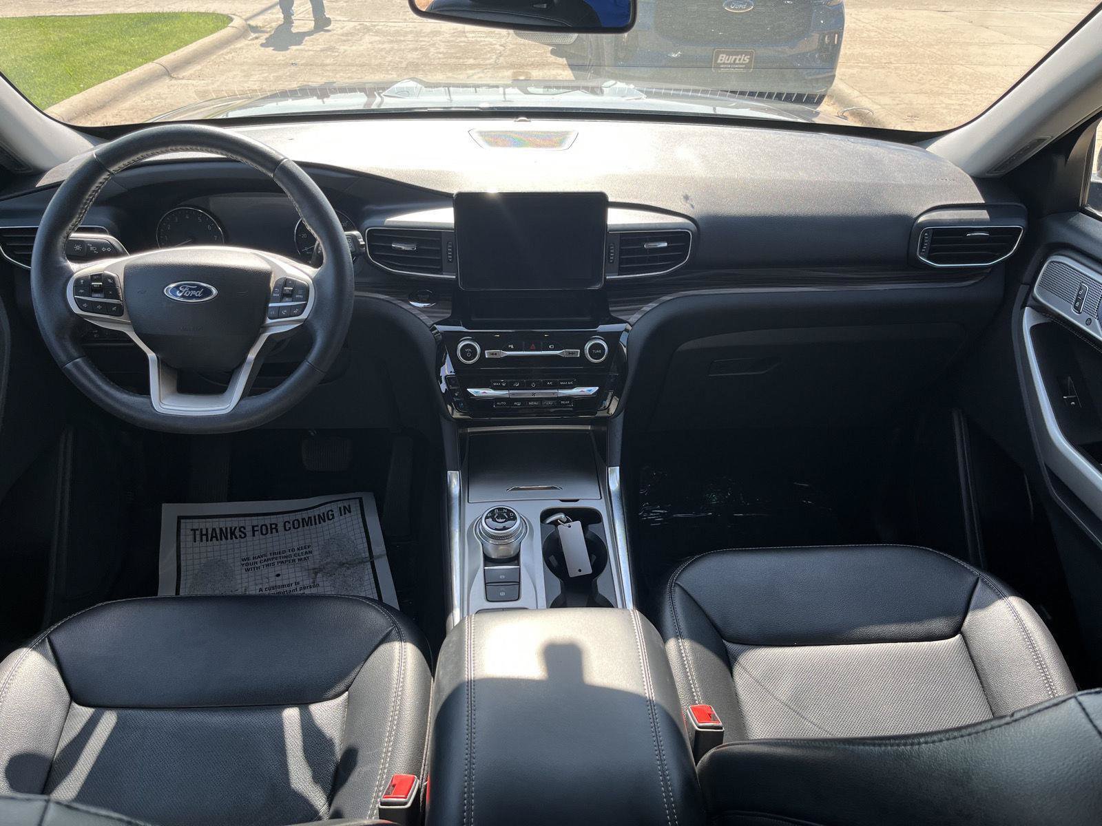 Certified 2022 Ford Explorer Limited w/ Equipment Group 301A RWD image 15