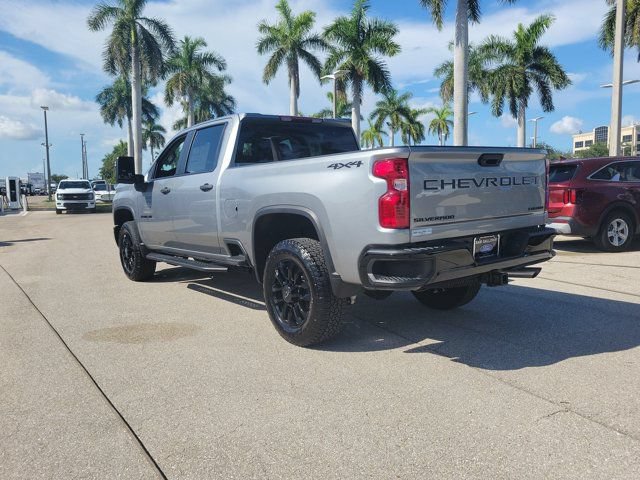 Used 2025 Chevrolet Silverado 2500 Custom w/ Custom Blackout Package AWD/4WD image 4