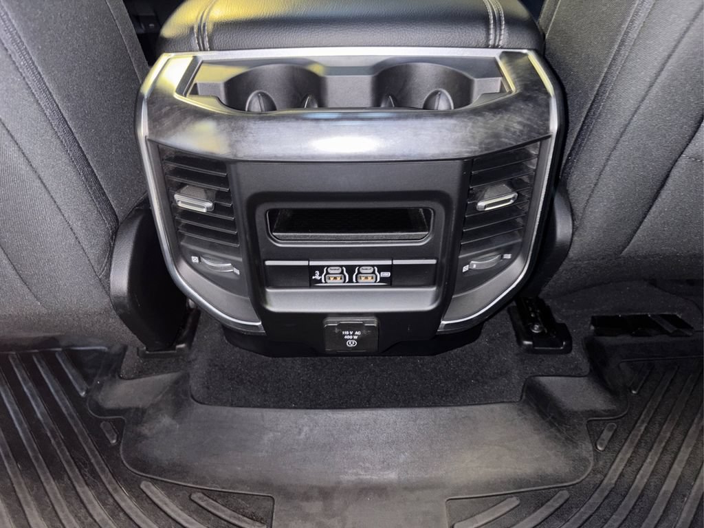 Used 2019 RAM 1500 Big Horn AWD/4WD image 33