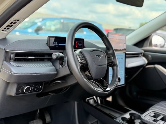 Certified 2025 Ford Mustang Mach-E Select w/ Comfort Package Lite AWD/4WD image 12