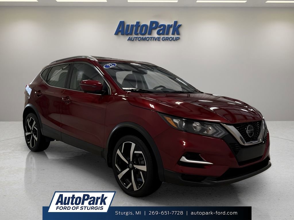 Used 2022 Nissan Rogue Sport SL image 1