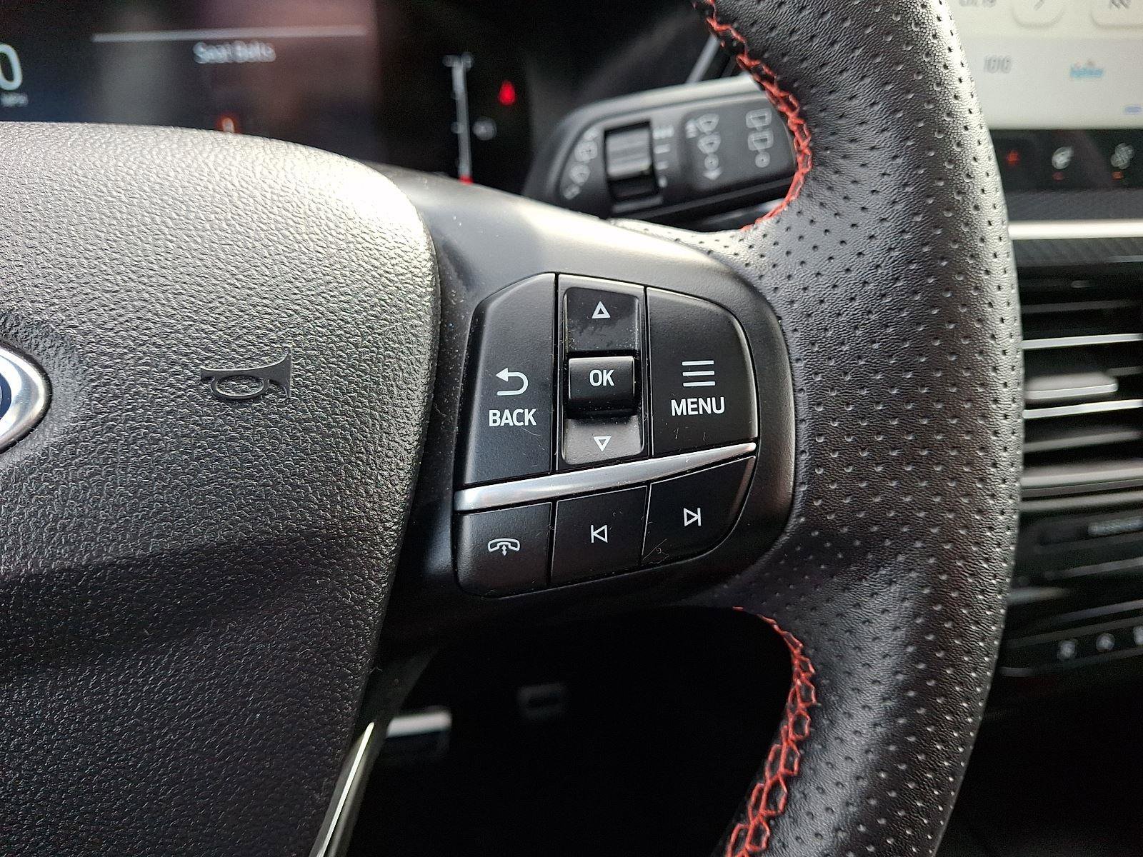 Certified 2023 Ford Escape ST-Line w/ Tech Pack #1 image 21