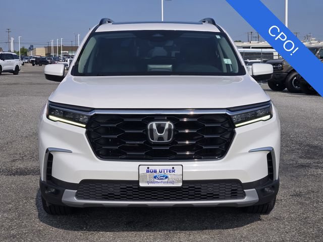 Used 2023 Honda Pilot Touring image 2