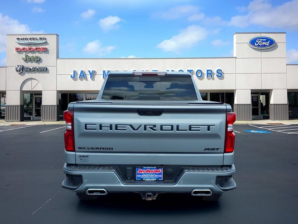 Used 2023 Chevrolet Silverado 1500 RST AWD/4WD image 4