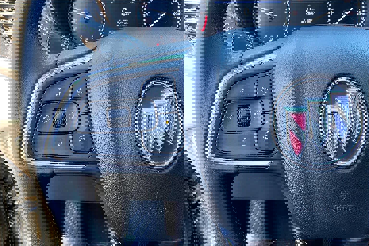 Used 2022 Buick Envision Preferred image 24