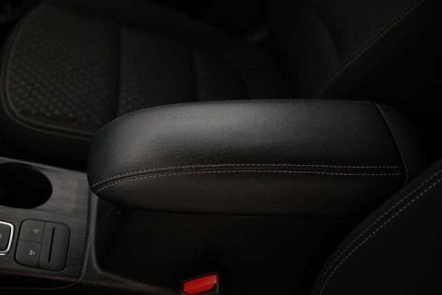 Certified 2023 Ford Escape Active AWD/4WD image 20