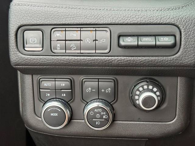 Used 2021 GMC Yukon Denali AWD/4WD image 22