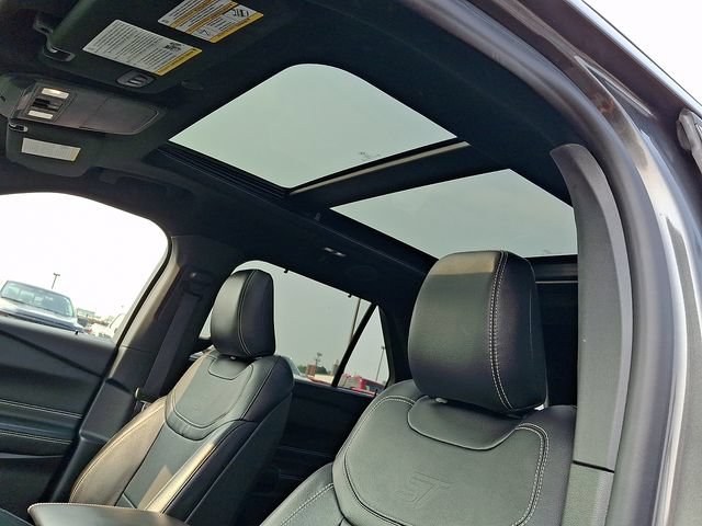 Certified 2020 Ford Explorer ST w/ ST Street Pack AWD/4WD image 16