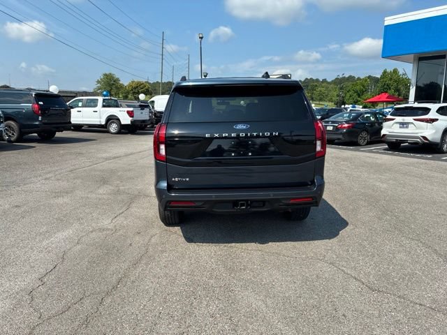 Certified 2025 Ford Expedition Active RWD image 37