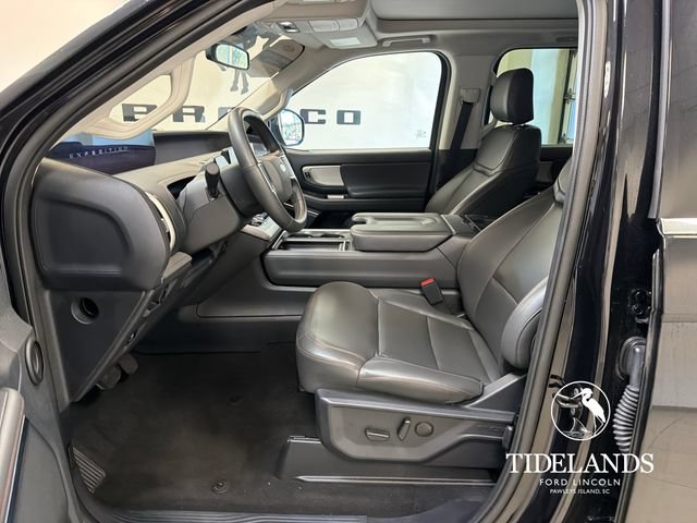 Certified 2025 Ford Expedition Active RWD image 11