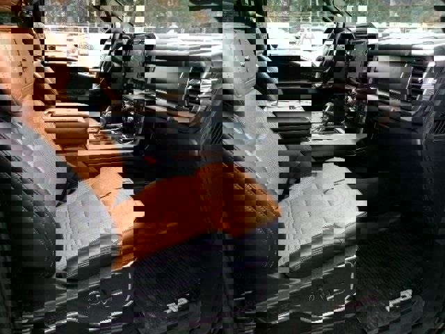 Certified 2022 Ford F150 Platinum w/ Equipment Group 701A High image 8