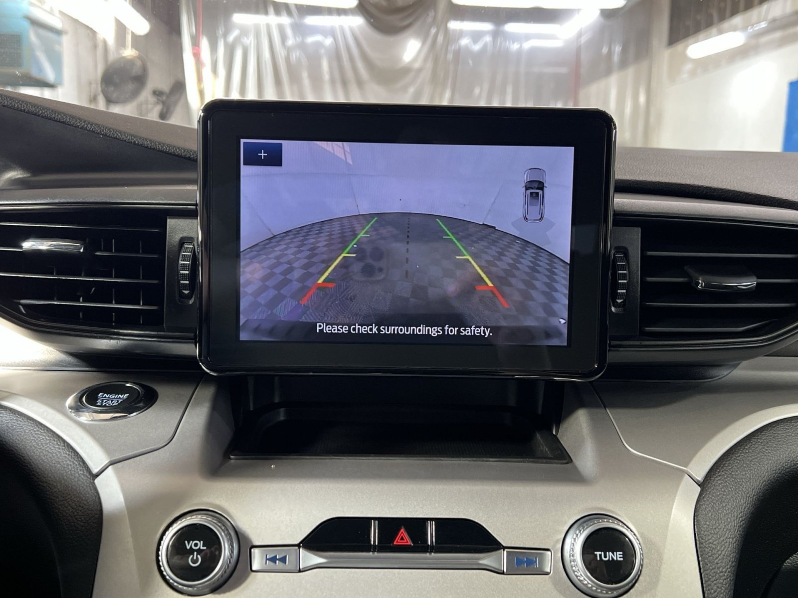 Certified 2022 Ford Explorer XLT AWD/4WD image 19