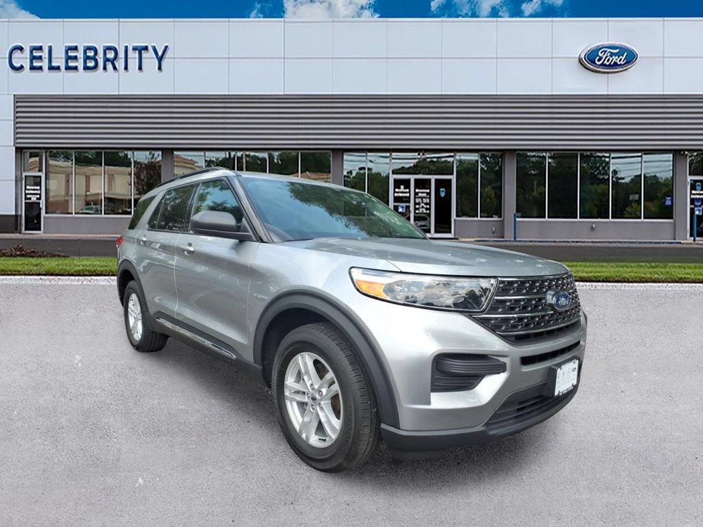 Certified 2023 Ford Explorer XLT w/ Class IV Trailer Tow Package